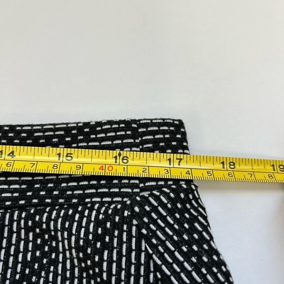 GNW/GNW Women's XL/ Black & White/aline skirt with fake front opening/ - Picture 5 of 9